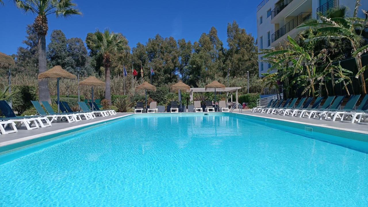Bayside Salgados Apart-hotel